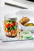 Vegetable salad with bread for the office