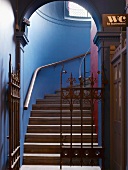 Treppenaufgang in Jamies Italian Cheltenham Restaurant, England