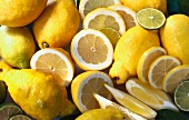 Whole lemons, halved lemons, slices and wedges of lemon