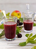 Blackberry and apple drink with mint