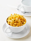 Macaroni and cheese (pasta bake with cheese, USA)