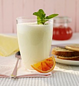 Melon yoghurt shake