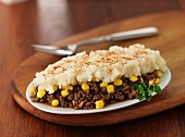 Shepherd's pie (minced meat casserole topped with mashed potato, England)