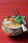 Rice noodles with prawns and coriander