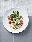 Rocket salad with cherry tomatoes and parmesan