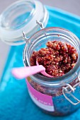 Cranberry and lemon scrub - cosmetics made in kitchen