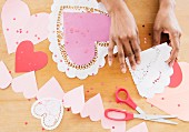 Making heart-shaped paper decorations