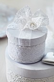 Gift boxes decorated with lace trim and lace flower