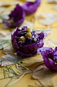 Red cabbage with pistachios and gingko nuts