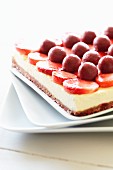 Cheesecake with strawberries