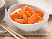 Sweet and sour carrots (Asia)