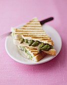 Grilled asparagus sandwich