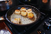 Frying scallops