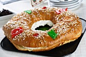 Spanish King cake filled with cream