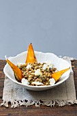 Lentil salad with fried pears and Gorgonzola