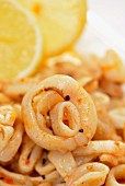 Marinate calamari rings (close-up)
