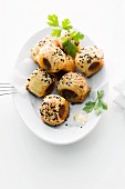 Minced meat pastry rolls