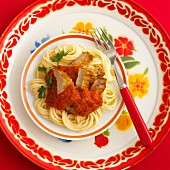 Spaghetti mit Kalbsschnitzelstreifen & Tomatensauce