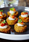 Small quinoa burgers with fresh cheese