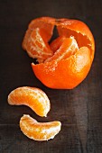 Mandarins being peeled