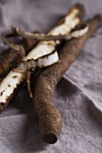 Black salsify, partially peeled