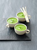 Cream of pea soup with grissini