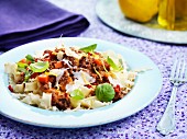 Nudeln mit Sauce Bolognese