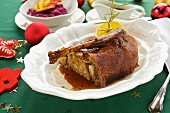 Stuffed Christmas goose with red cabbage