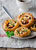 Puff pastry tarts with tomato and cheese