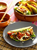 Tacos mit Hackfleisch und Tomaten