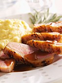 Gammon with gravy and mashed potatoes