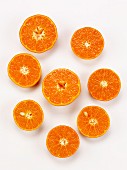 Clementine halves (seen from above)