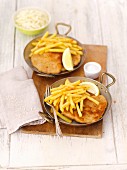 Turkey breast escalopes with chips