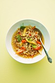 Noodle soup with peppers and baby corn cobs (Asia)