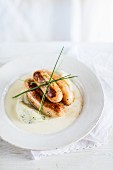 Salmon sausages with mashed potatoes