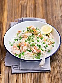 Risotto with smoked salmon, peas and mascarpone