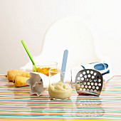 Baby food and kitchen utensils for puréeing