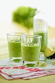 Cucumber smoothies with avocado and dill to curb cravings