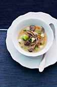 Vegetable soup with goose meat