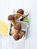 Mousse au chocolat in ice cream cones