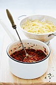 Bolognese sauce and spaghetti