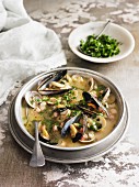 Mussel stew with white beans