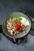 Warm white bean salad with chillis, red onions and mozzarella