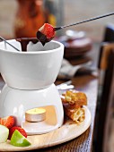 Chocolate fondue with strawberries
