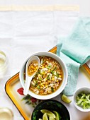 Sweetcorn soup with crab meat and spring onions (China)