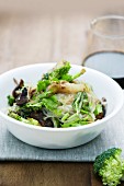Rice noodles with vegetables, mushrooms and scrambled egg (Asia)