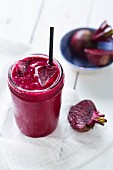 Beetroot drink with ginger and yoghurt