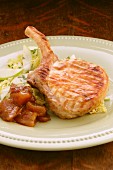 Pork chop au natural with a Chinese cabbage and apple salad
