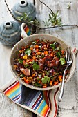 Emmer wheat salad with pepper and bacon