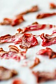 Dried beetroot slices